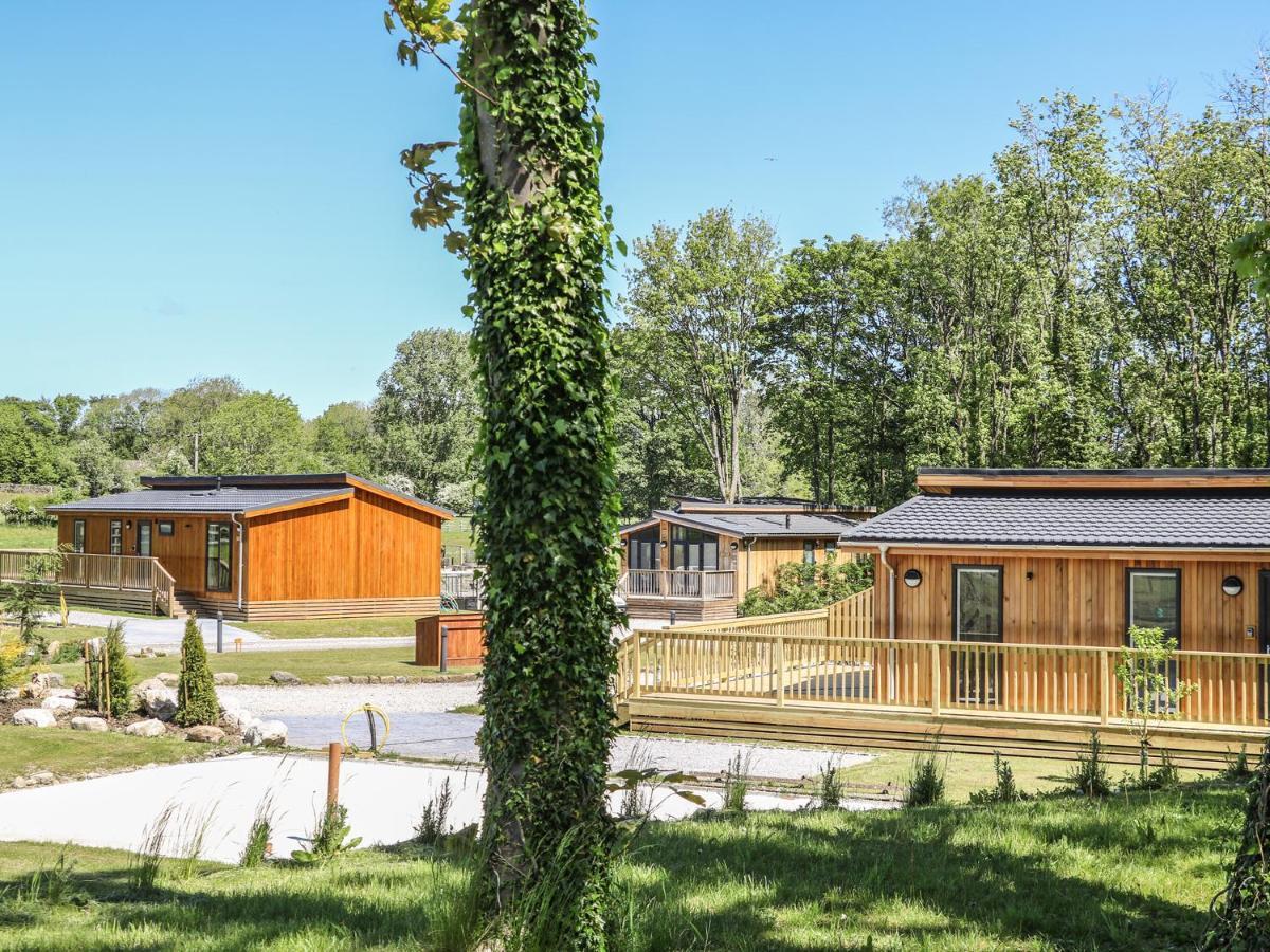 Squirrel Lodge Skipton Bagian luar foto